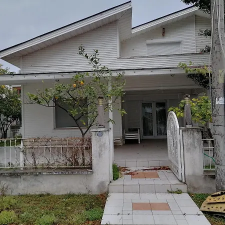 Beach Villas Szálloda